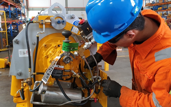 Inspection, repair and maintenance (IRM) icon